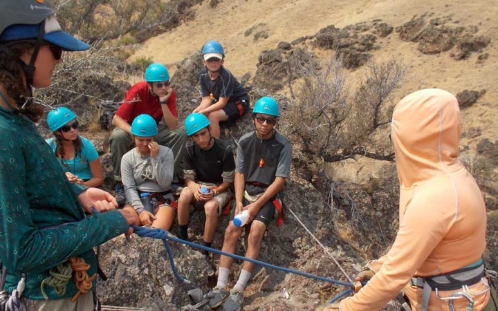 mountaineering summer camp for teens in oregon
